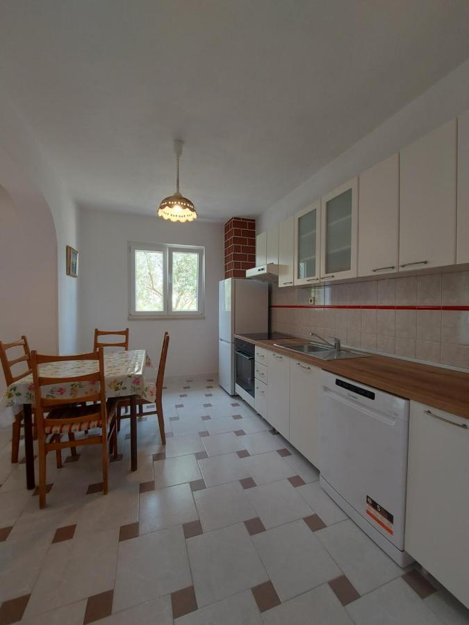 Apartment Elena Vlašići Buitenkant foto