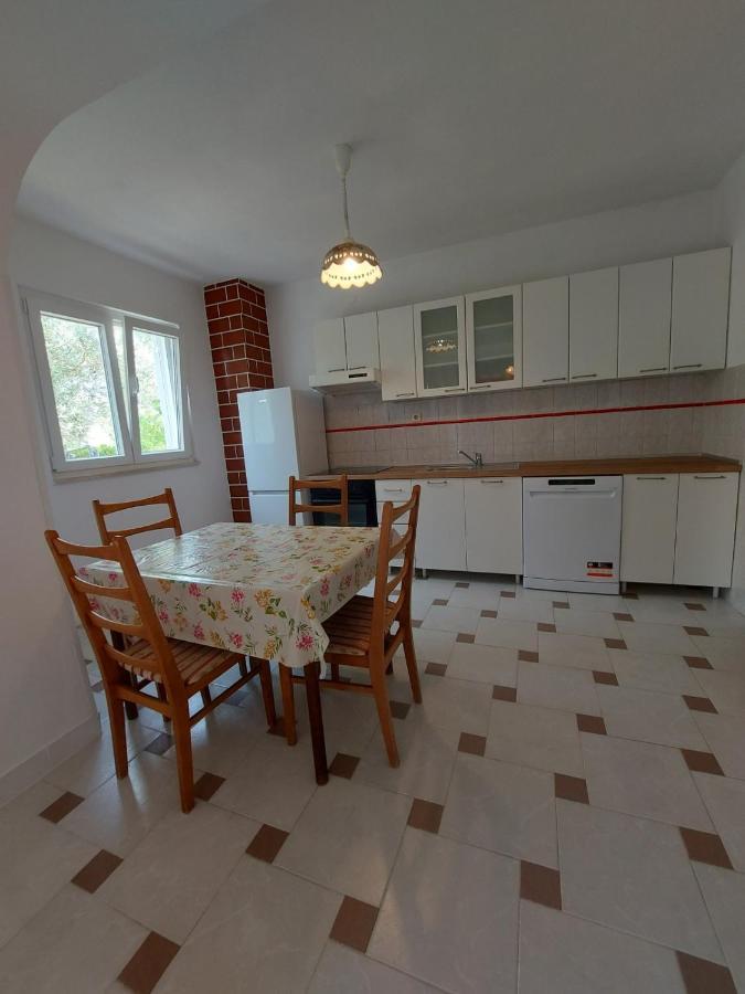 Apartment Elena Vlašići Buitenkant foto