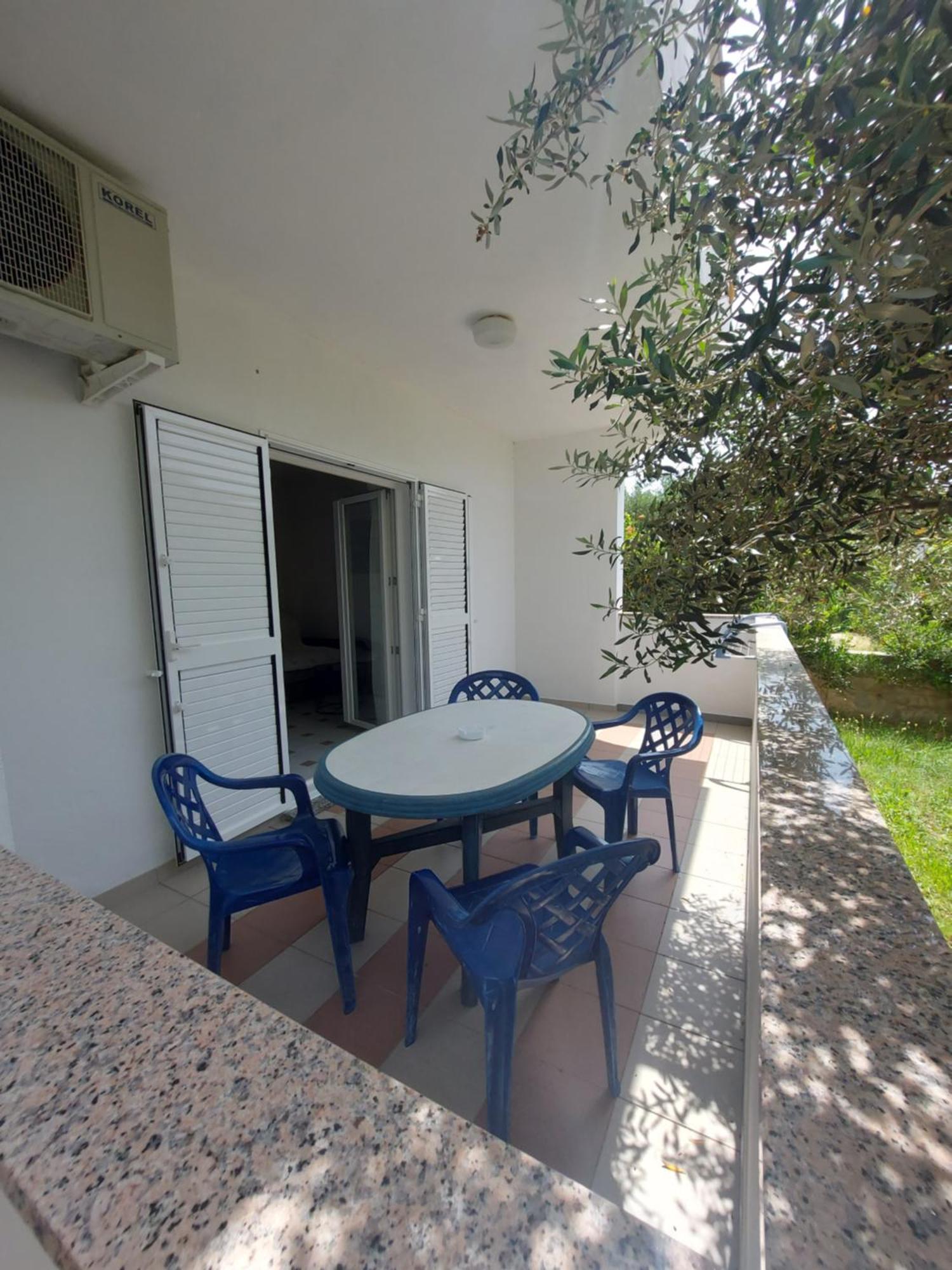 Apartment Elena Vlašići Buitenkant foto